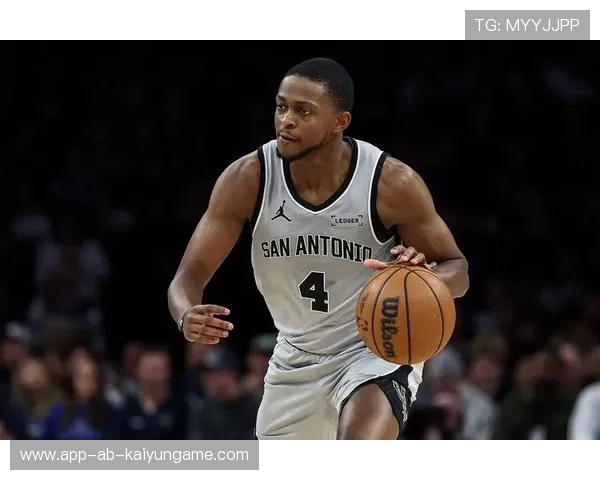 马刺8人上双力克鹈鹕，马刺上6个人