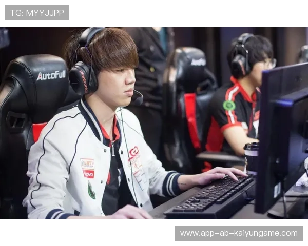 电竞选手职业化水平不断提高